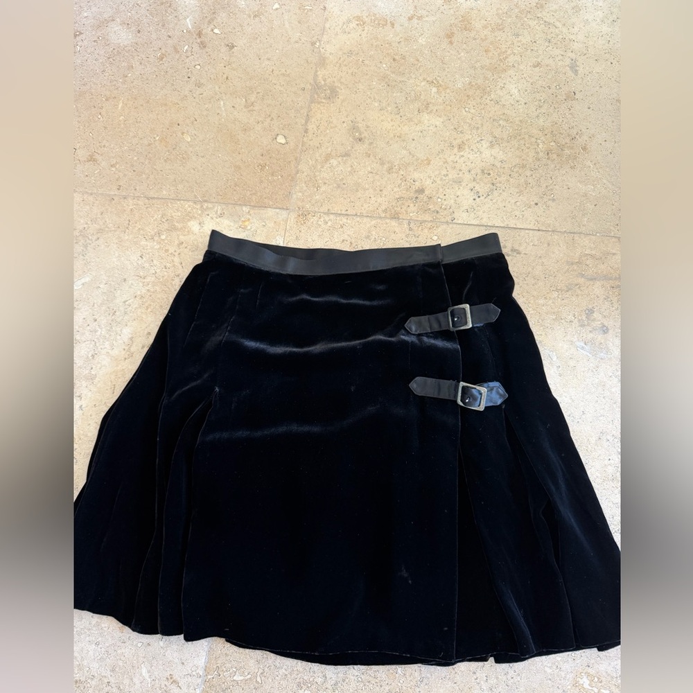 Ralph Ralph Lauren Elegant Black Velvet wrap Skirt